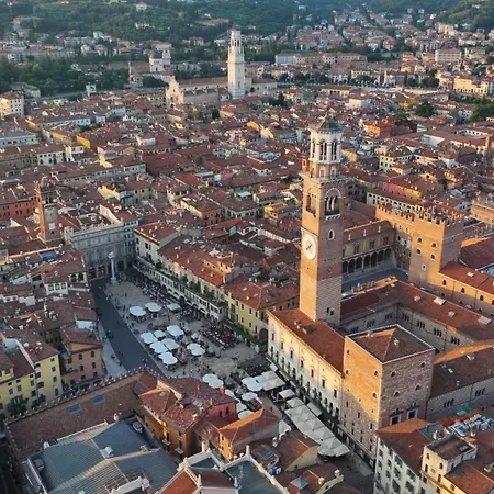 Forum * Verona